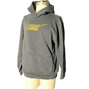 Kids Xl Nike Hoodie with front pocket, grunge, skater, relaxed